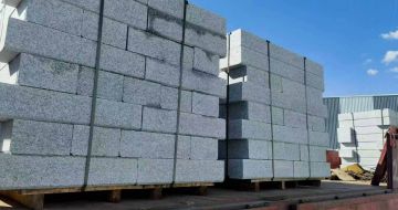 龙岩 路沿石装车出货