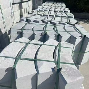 龙岩 芝麻灰弧形路沿石