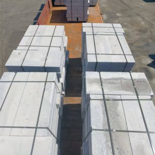 龙岩 路沿石装车出货