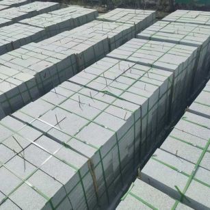 龙岩 芝麻白1.8公分火烧300*600地铺，清仓大甩卖