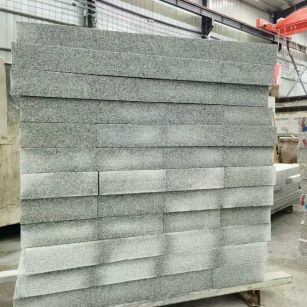 龙岩 芝麻白10公分300*600广场地铺，A料定制，尺寸标准，厚薄均匀