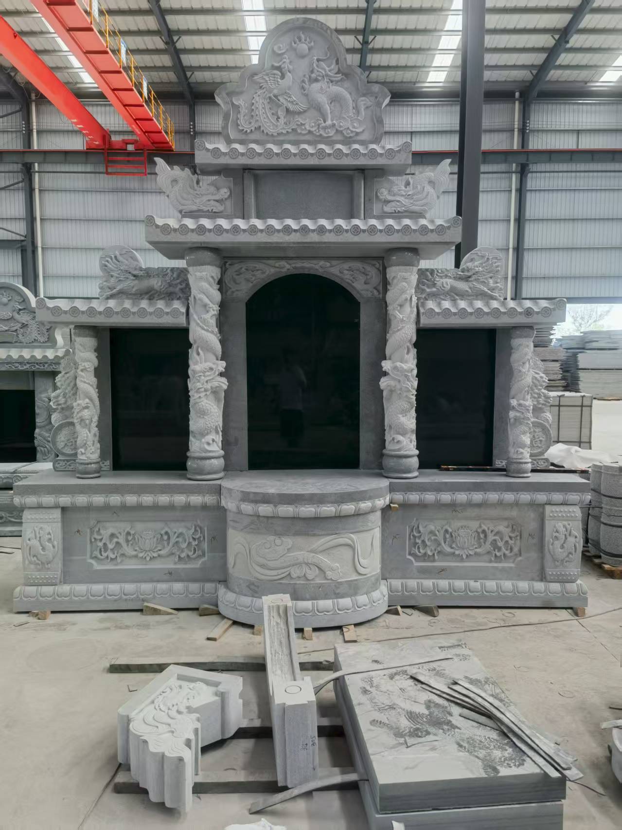 龙岩 芝麻灰高档墓碑，土墓，可定制