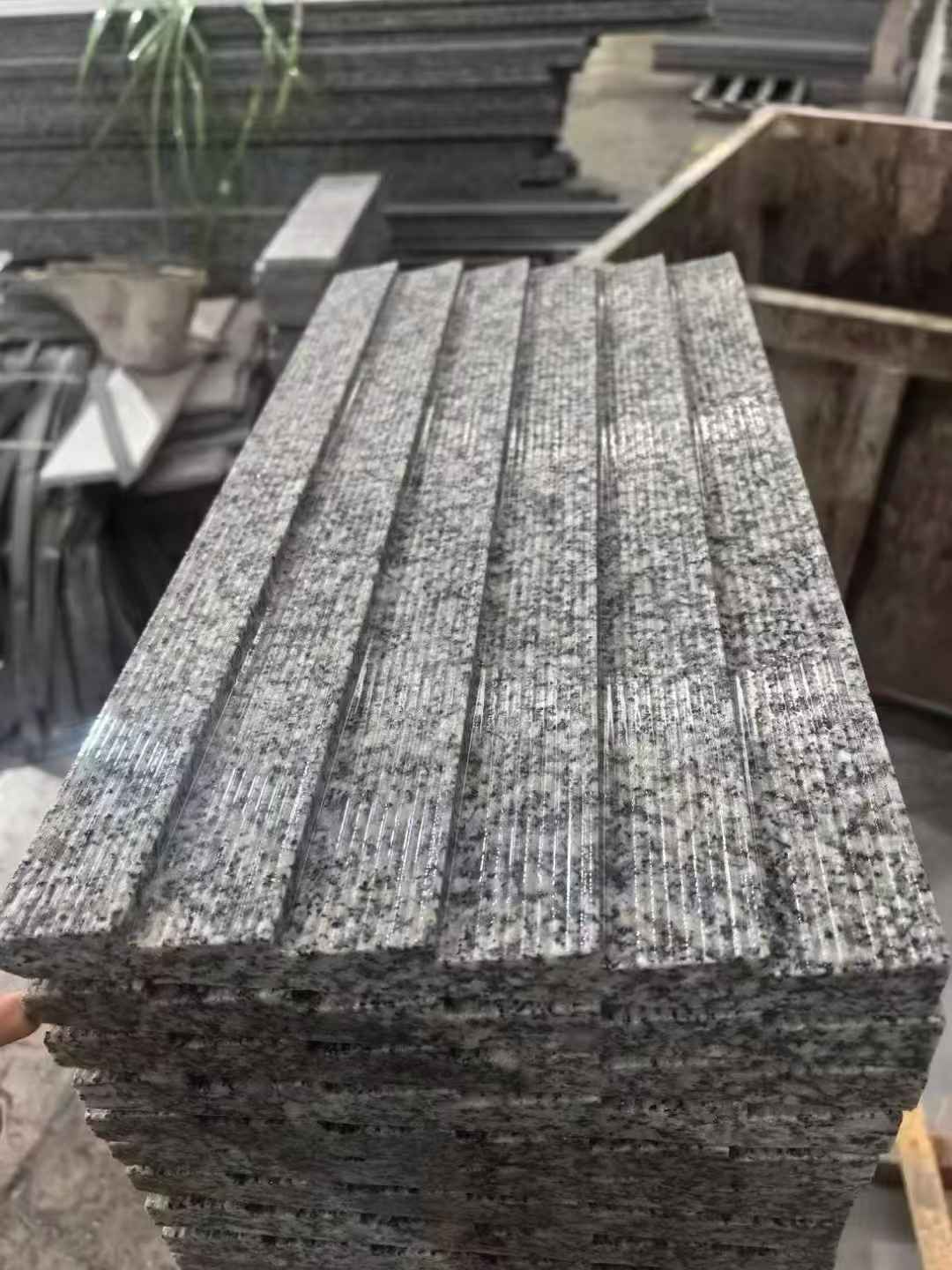 龙岩 狼牙石