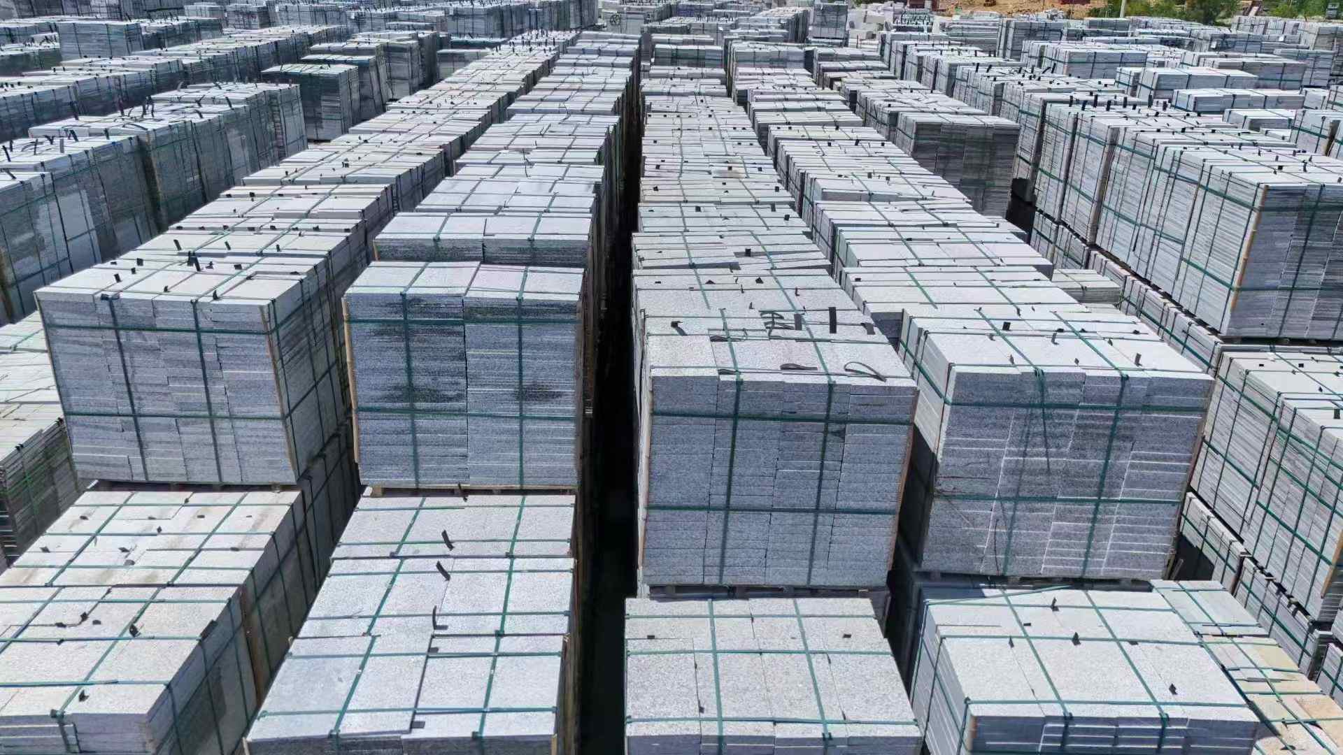 龙岩 芝麻白、芝麻灰、芙蓉白地铺成品，大量现货