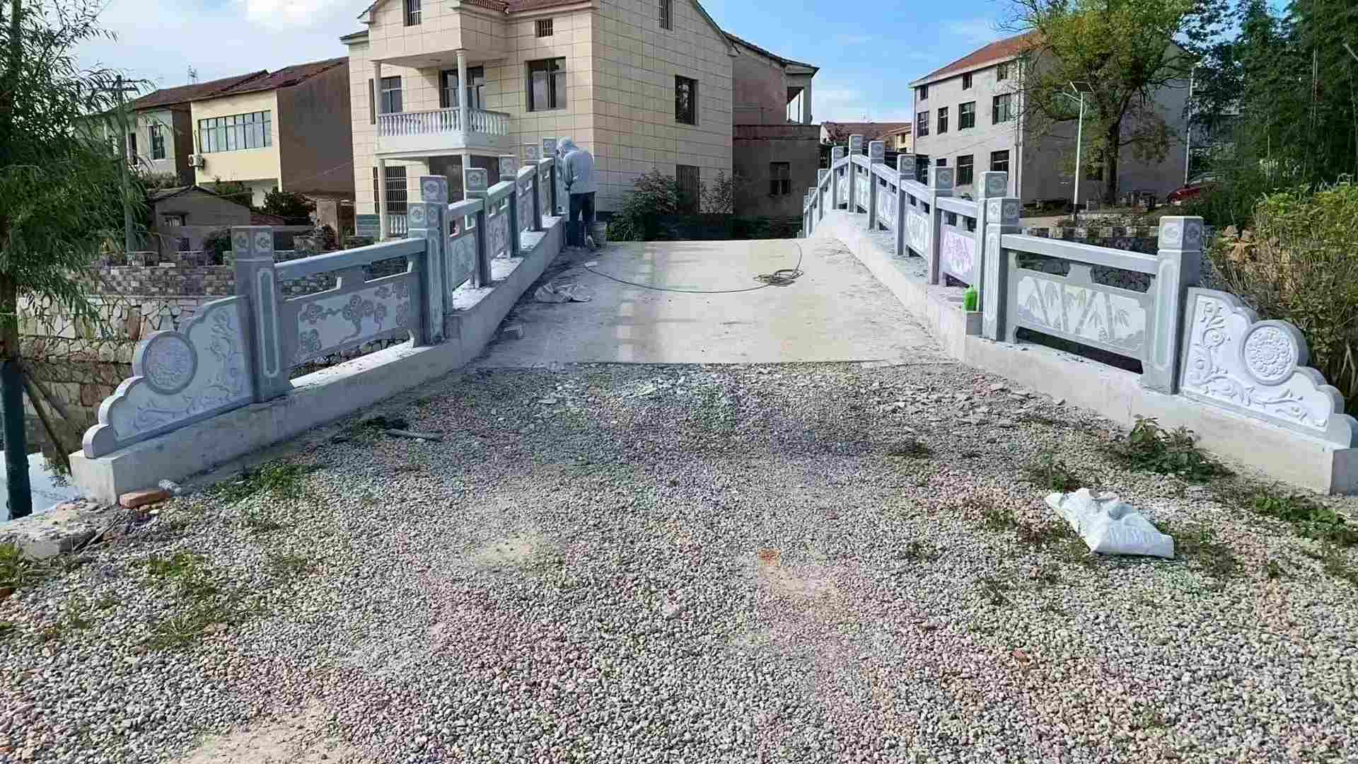 龙岩 芝麻灰花岗岩桥栏杆