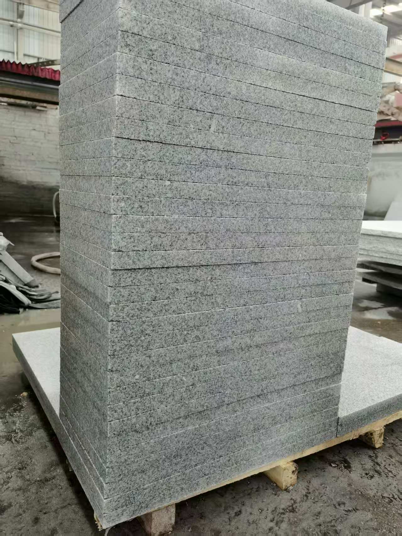 龙岩 花岗岩 地铺成品300*600，尺寸标准、厚薄均匀